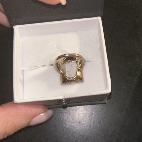 The most dainty ring you will ever find it is a size 3 and 100 years old - Picture 5 of 11